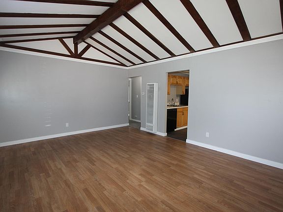 3rd image of 3240 41st St
