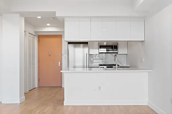 Rented by Living New York | media 11