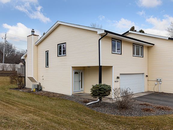 4th image of 4056 Glacier Ln N