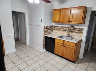 6810 27th Ave, Kenosha, WI 53143