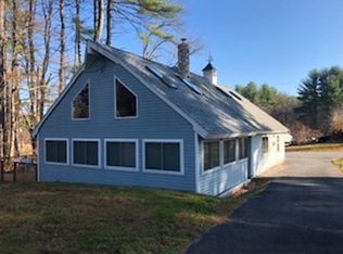 8 Strong Rd, Southampton, MA 01073