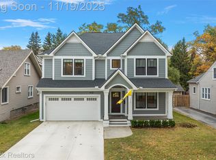 419 Parkdale Ave, Royal Oak, MI