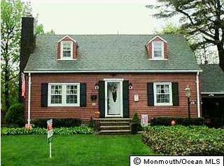 29 Robinson Pl, Shrewsbury, NJ