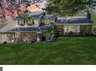 409 Hempstead Cir, Newtown Square, PA 19073