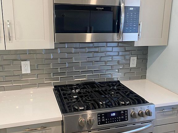 4th image of 200 E Royal Palm Rd #4080