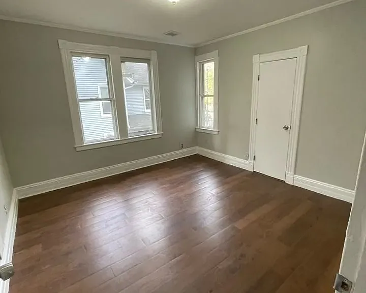 19 Prince St #2R — Photo 6