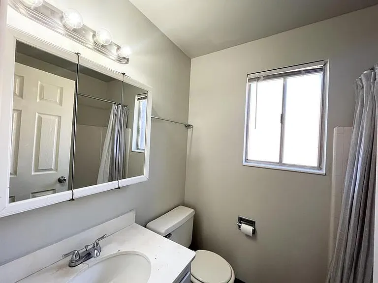 2284 S 800 E #1 — Photo 14