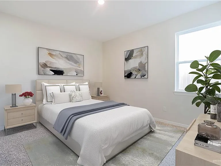 13704 Belle Ct — Photo 6
