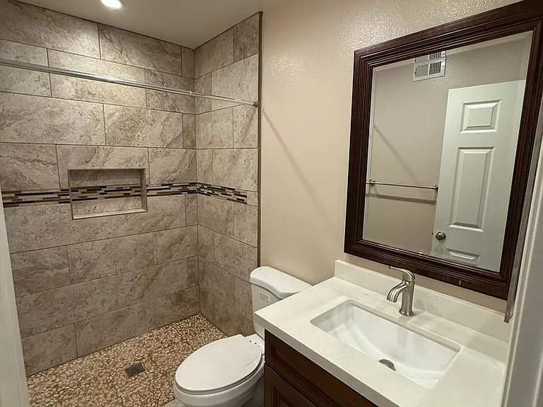 24120 Village 24 — Photo 14