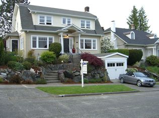 2412 N 43rd St, Seattle, WA 98103