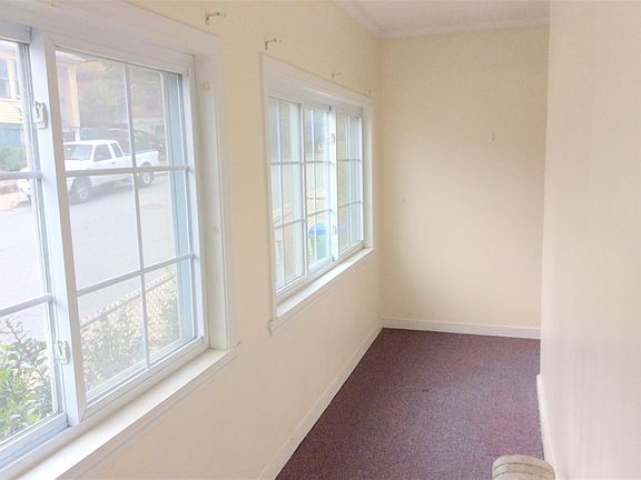 4th image of 16 Braemore Rd