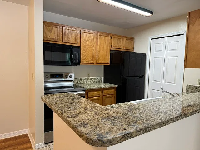 6172 Westgate Dr #204 — Photo 6