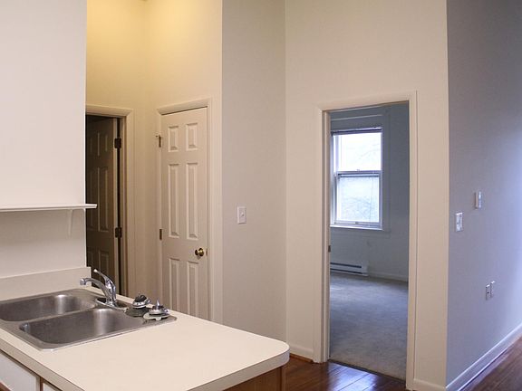 5th image of 27 N Market St #3
