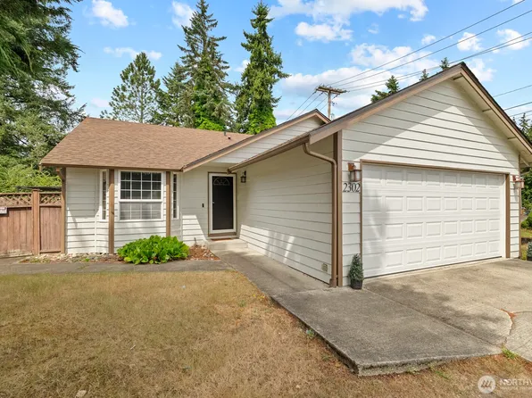 2302 Orchard Street W, Fircrest, WA 98466