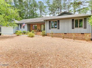 4 Apawamis Pl, Pinehurst, NC 28374