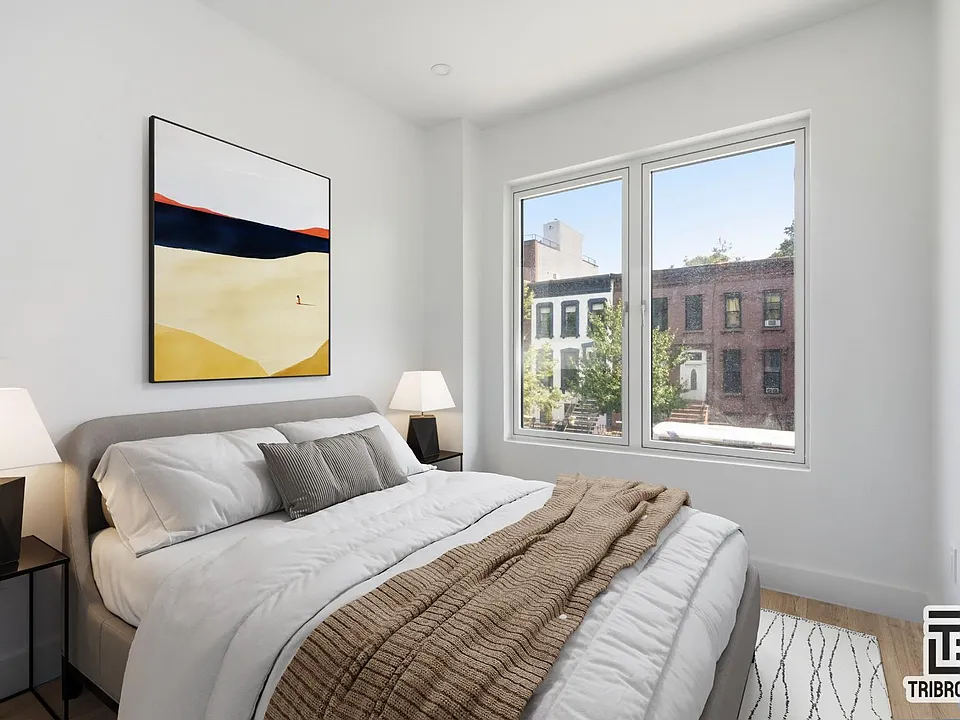 461 Lexington Ave #2L