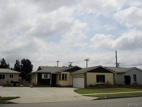 1st image of 17624 Jersey Ave
