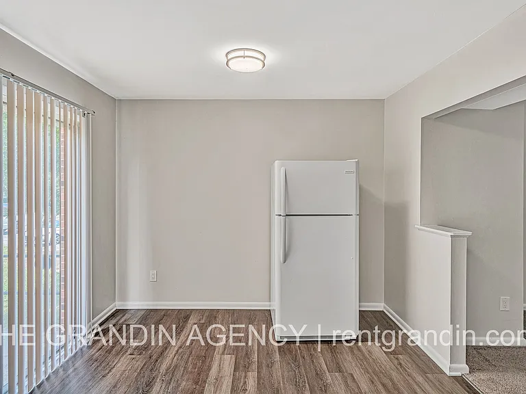 2153 Mulberry St — Photo 9