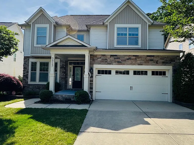 3913 Wedonia Dr — Photo 1