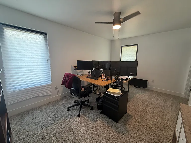 Second floor bed 4/office
