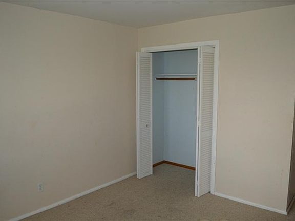 4th image of 1826 Pine St