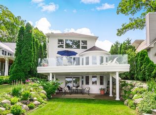 3758 Covert Rd, Waterford, MI 48328