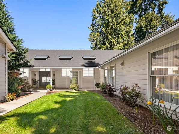 3350 97th Avenue SE, Mercer Island, WA 98040