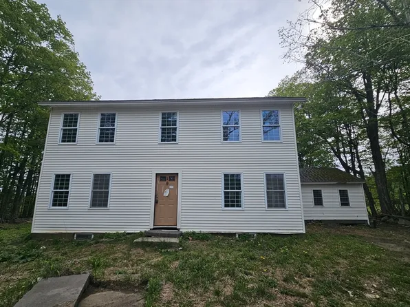 1 Crane Rd, Chester, MA 01011