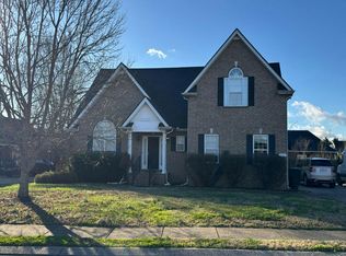2613 Maylon Dr, Murfreesboro, TN 37128