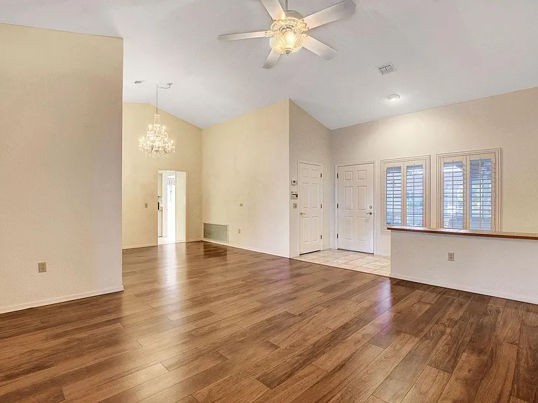 3032 Hidden Treasure Dr — Photo 7