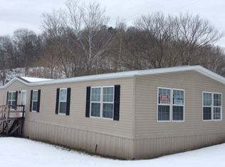5036 Cow Creek Rd, Saint Marys, WV 26170