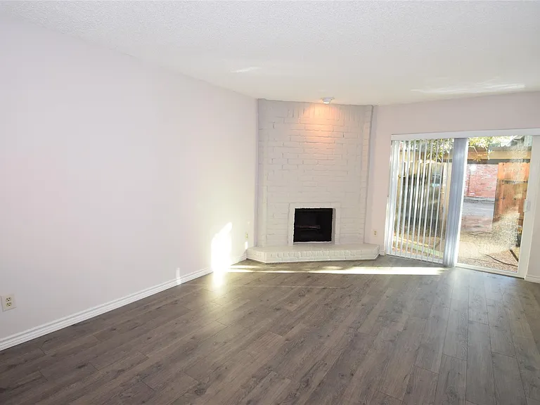 14239 Misty Meadow Ln — Photo 6