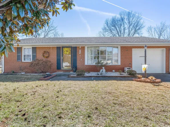 1418 Gordon St, Salem, VA 24153