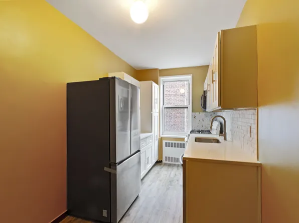 6801 Shore Road image 5 of 24