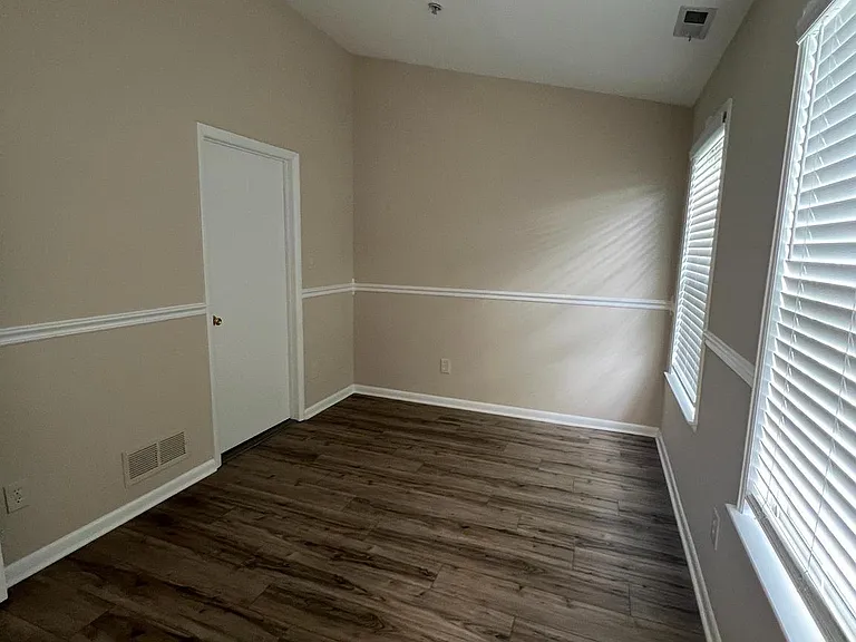 32 Foxglove Dr — Photo 28