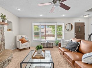 1331 NE Depot Dr, Lees Summit, MO 64086