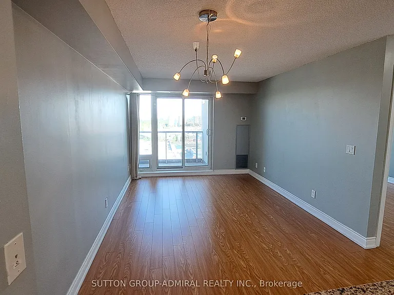7 N Park Rd #1202 — Photo 2