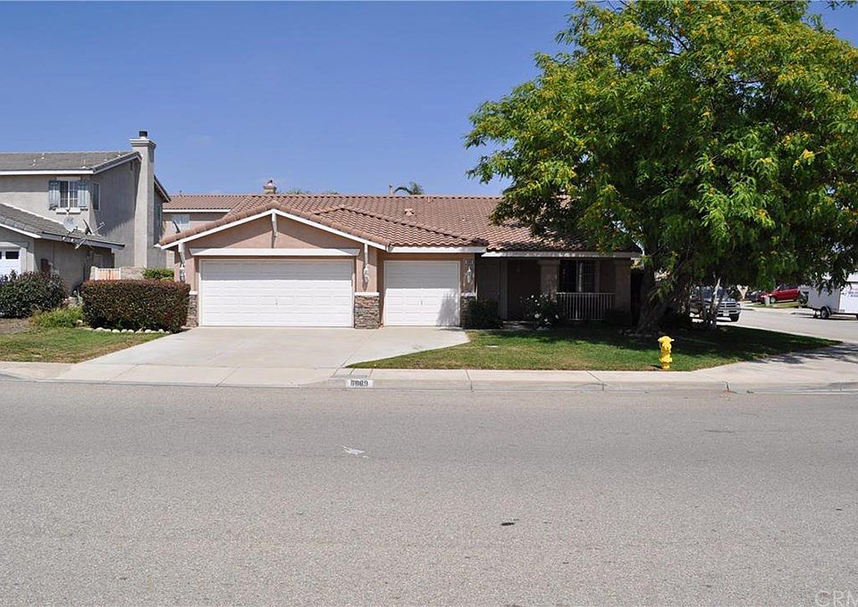 1st image of 6689 Gilfillan Dr