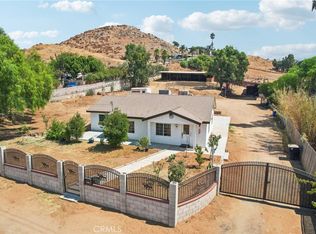 5480 Beach St, Riverside, CA 92509