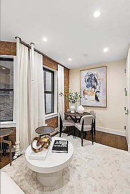 4th image of 244 W 22nd St #4R