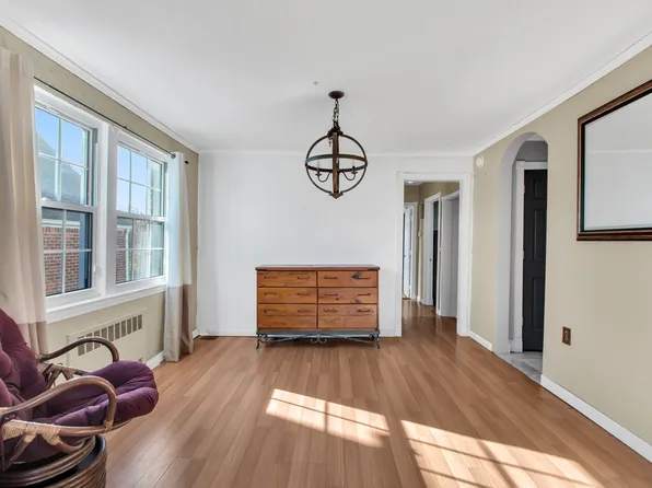 81-22 Haddon Street image 6 of 12