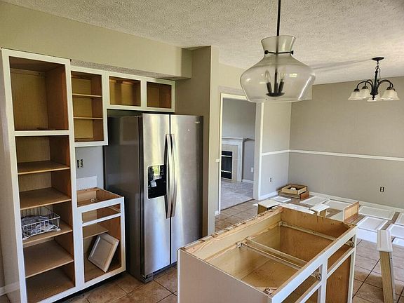 5th image of 12125 Pepperwood Dr