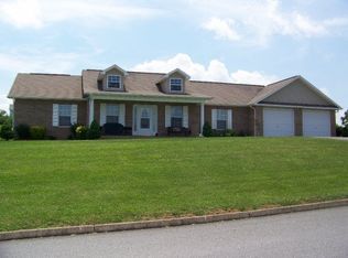 1524 Kildee Ln, Sevierville, TN 37862
