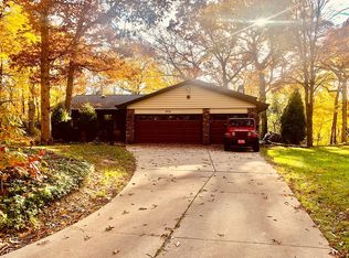 8734 113th Ave, Pleasant Prairie, WI 53158