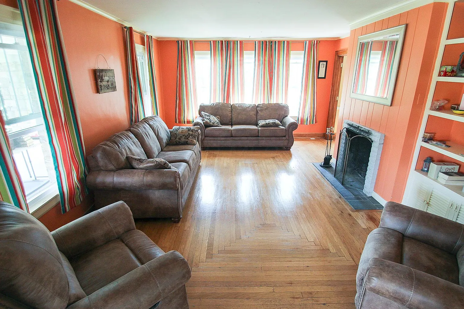 565 Vernon Heights Blvd photo 1