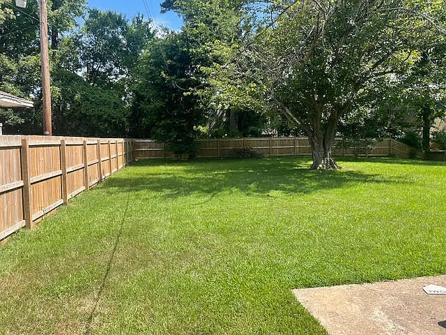 123 E Hoyt Dr — Photo 14