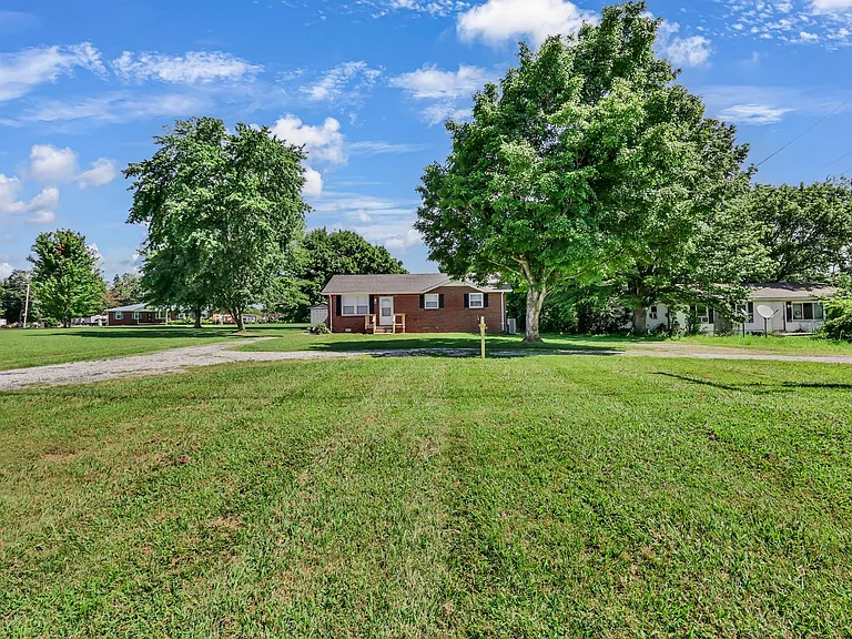 2459 Highway 79 — Photo 2