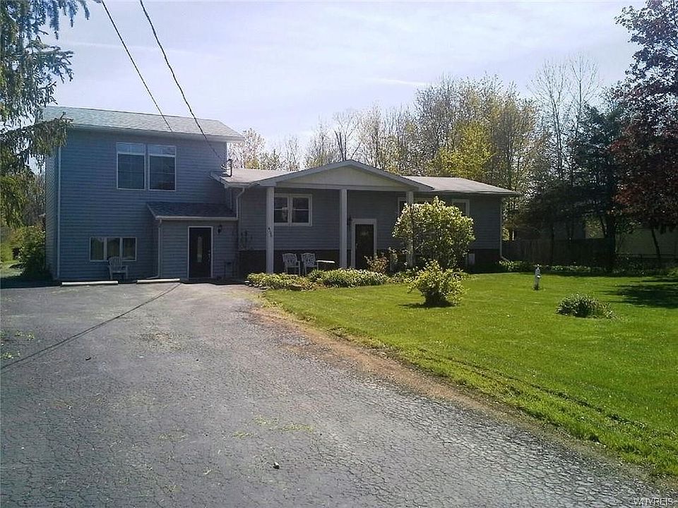 1st image of 4240 Mapleton Rd
