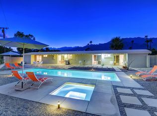2290 N Cerritos Dr, Palm Springs, CA 92262
