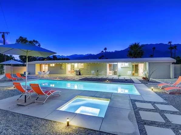 2290 N Cerritos Dr, Palm Springs, CA 92262